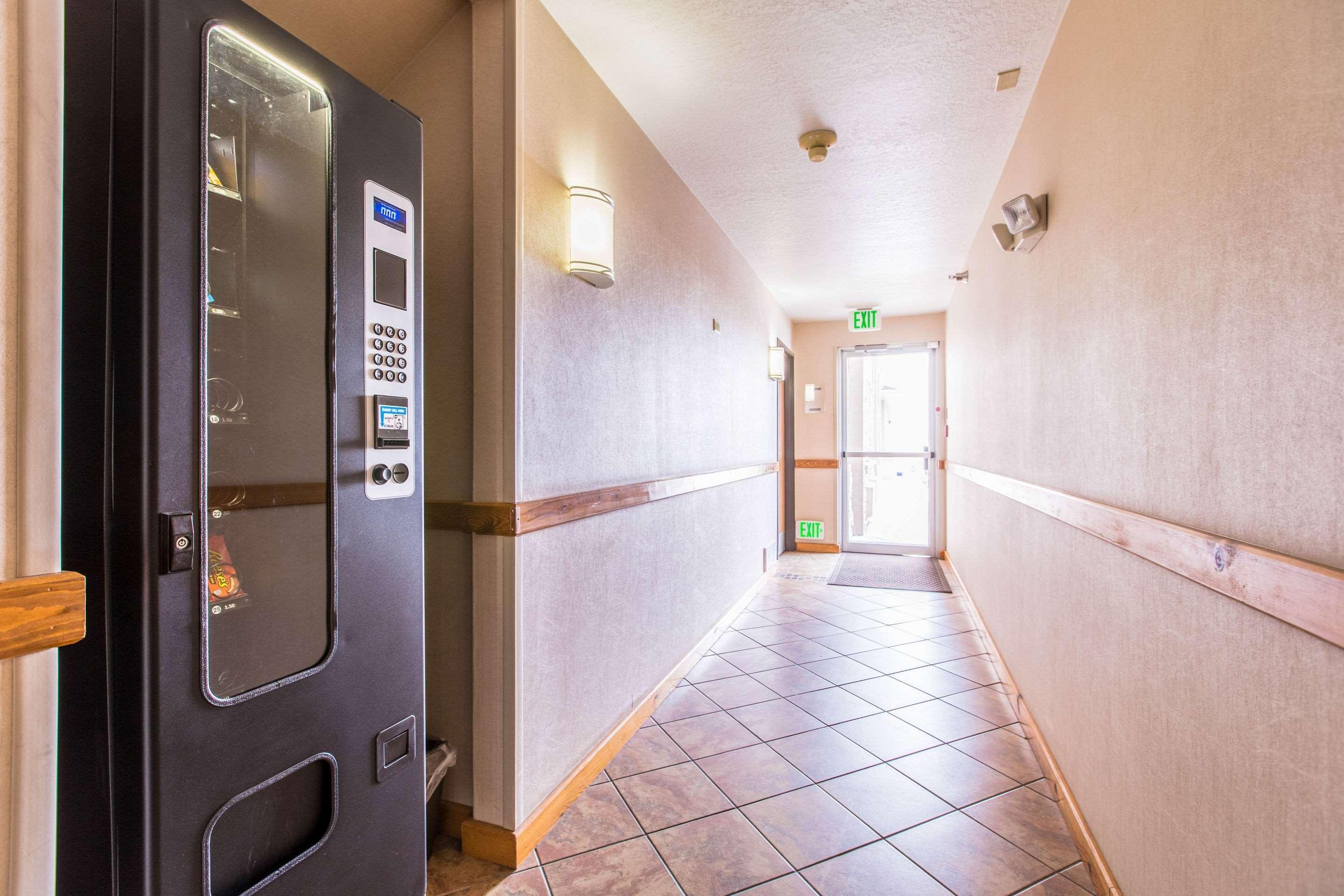 Quality Inn & Suites University Laramie Exterior photo